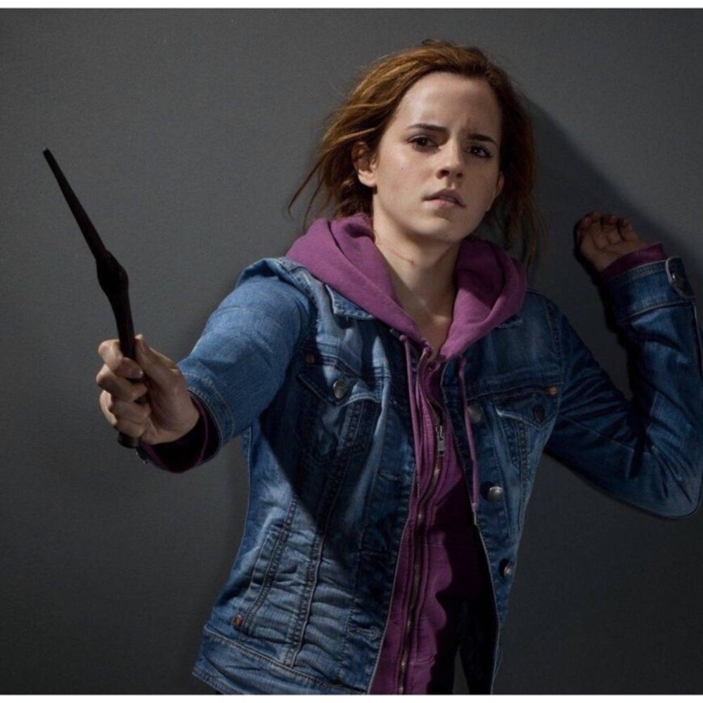 ISO Hermione Granger Clothing (Help!!) 🔎